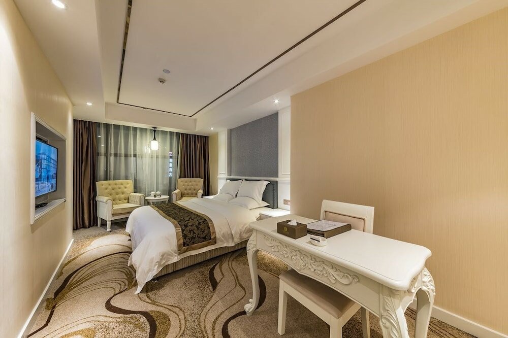 Фото Hollyston Hotel of Chengdu