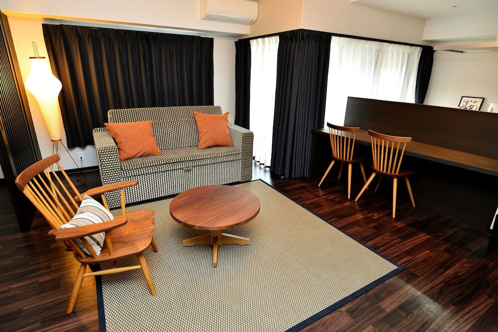 Фото Very Hotel Dotonbori