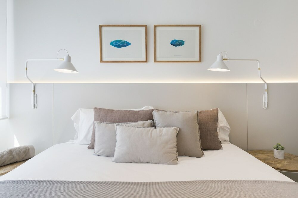 Фото Sitges Group Calm Beach