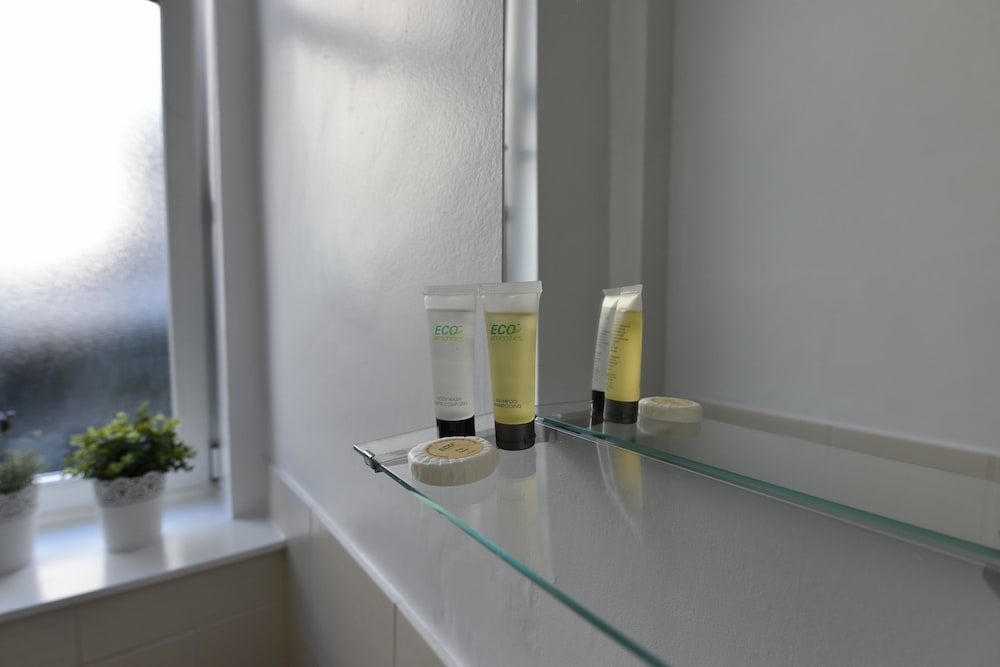 Фото First - Meadowbank House Apartment