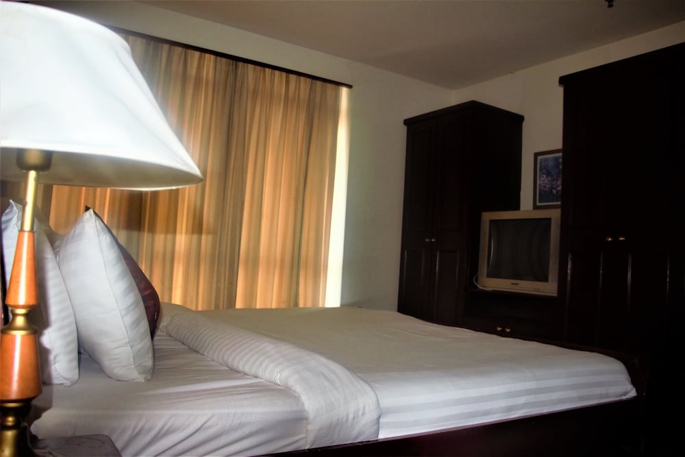 Фото Queens Service Suite at Times Square