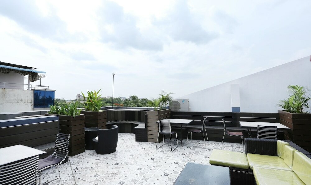 Фото Treebo Trend Pechis Castle