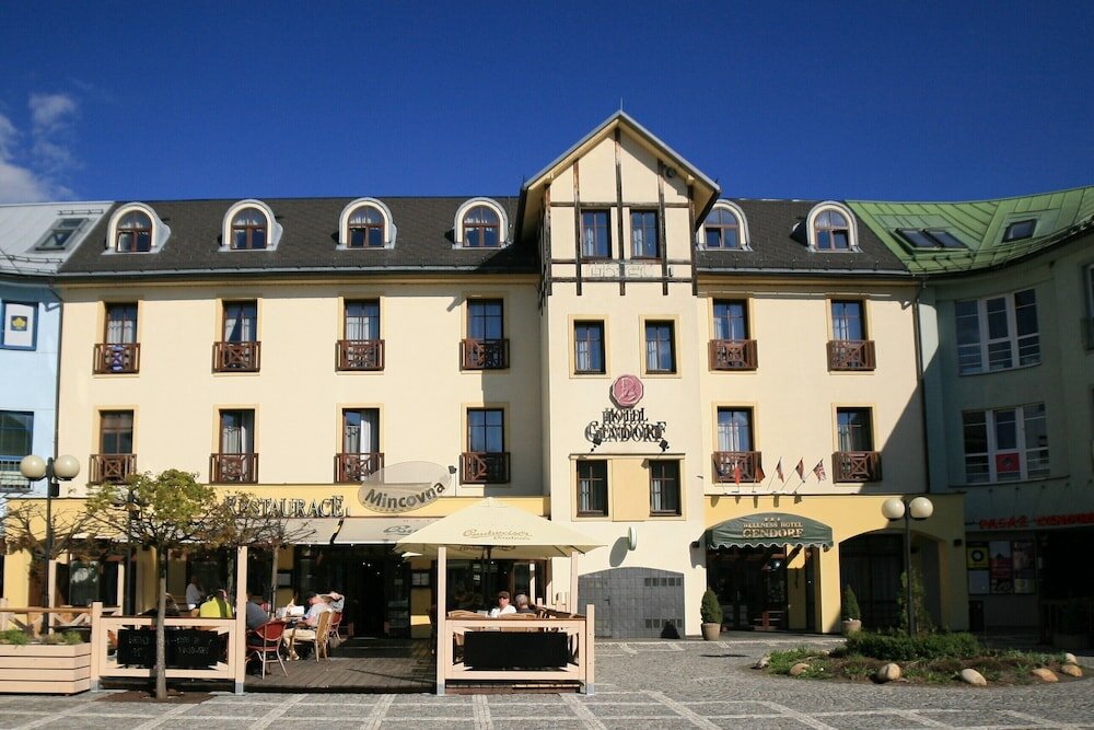 Фото Hotel Gendorf
