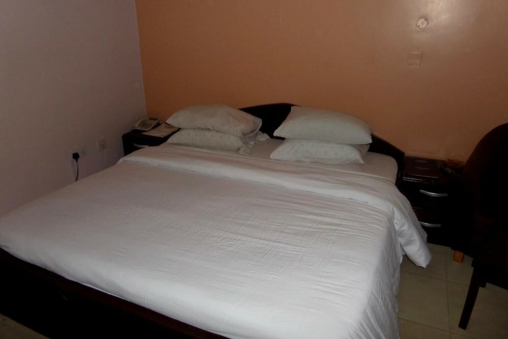 Фото Aes Luxury Apartments