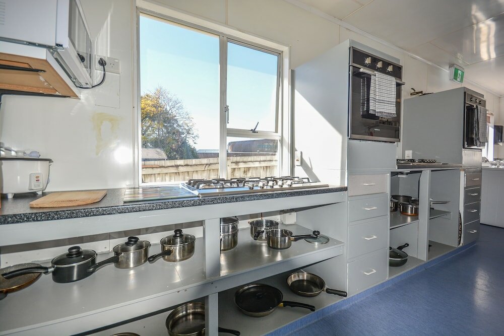 Фото Piwaka Lodge and Backpackers