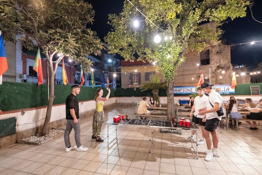 Фото Naples Experience Hostel age limit 18-28
