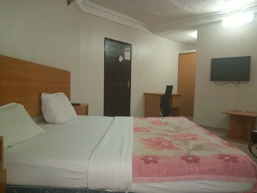 Фото Serob Legacy Hotels