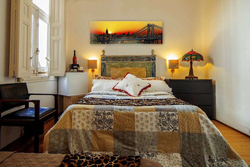 Фото Gran VIA Suites The Palmer House