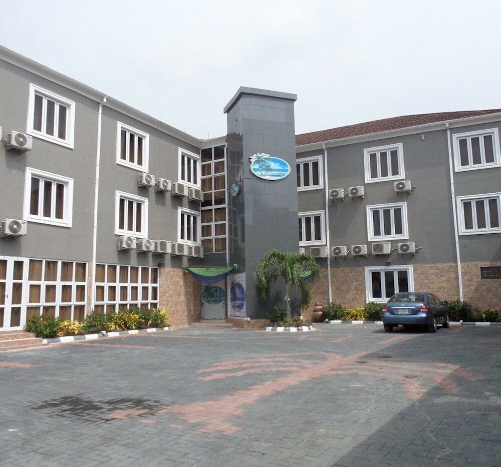 Фото отеля 1