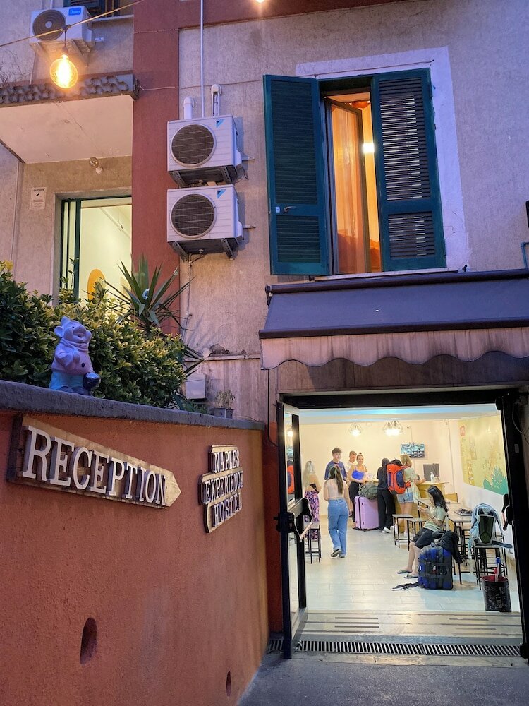 Фото Naples Experience Hostel age limit 18-28