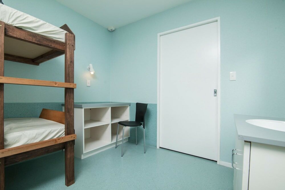 Фото Piwaka Lodge and Backpackers