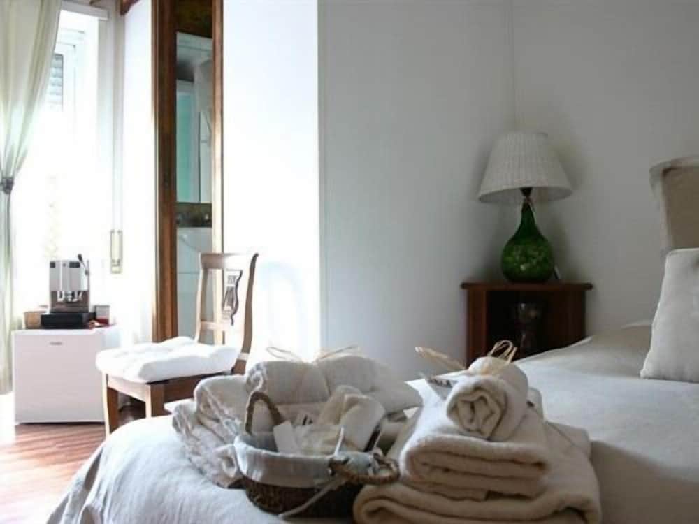 Фото Le Fate Apartments