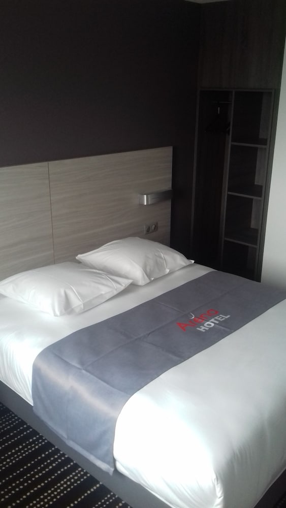 Фото Arena Hôtel Toulouse