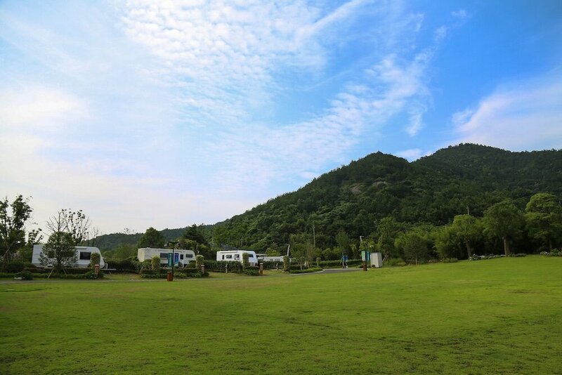 Гостиница Seclusion Scenery of Shangshui International Rv Resort в Нинбо