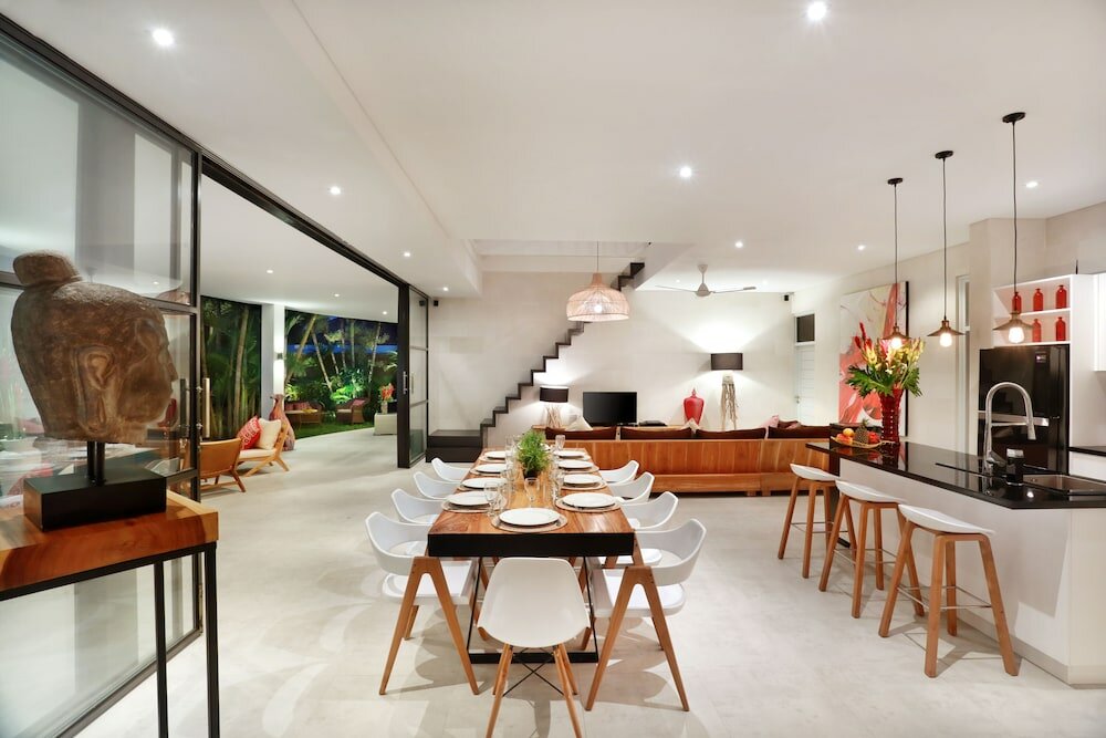 Фото Seminyak White Design Villa