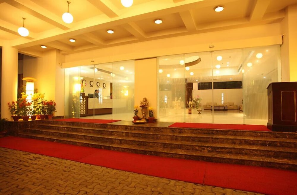 Фото The Orchard