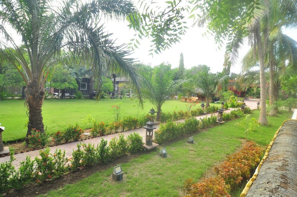 Фото Kaytumadi Dynasty Hotel