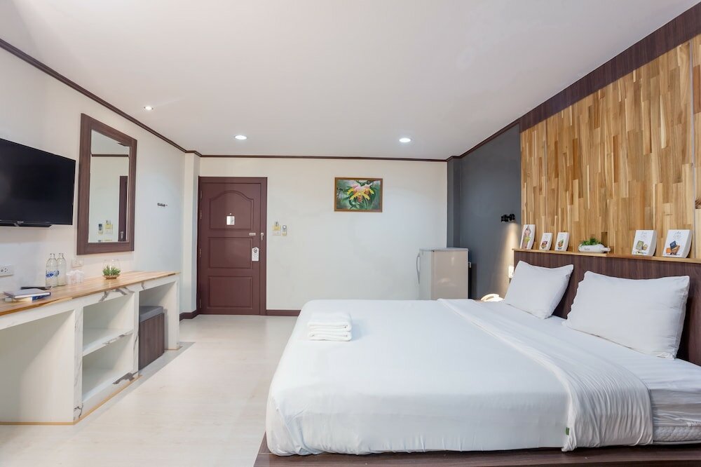 Фото Phimai Paradise Hotel