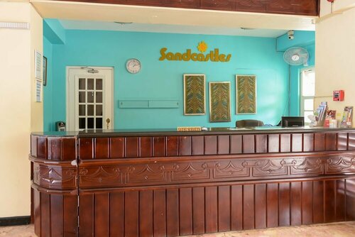 Гостиница SandCastles Deluxe Beach Resort в Очо-Риос