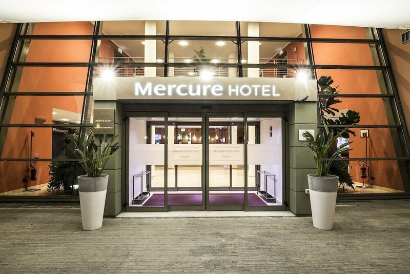 Гостиница Mercure Genova San Biagio в Генуе