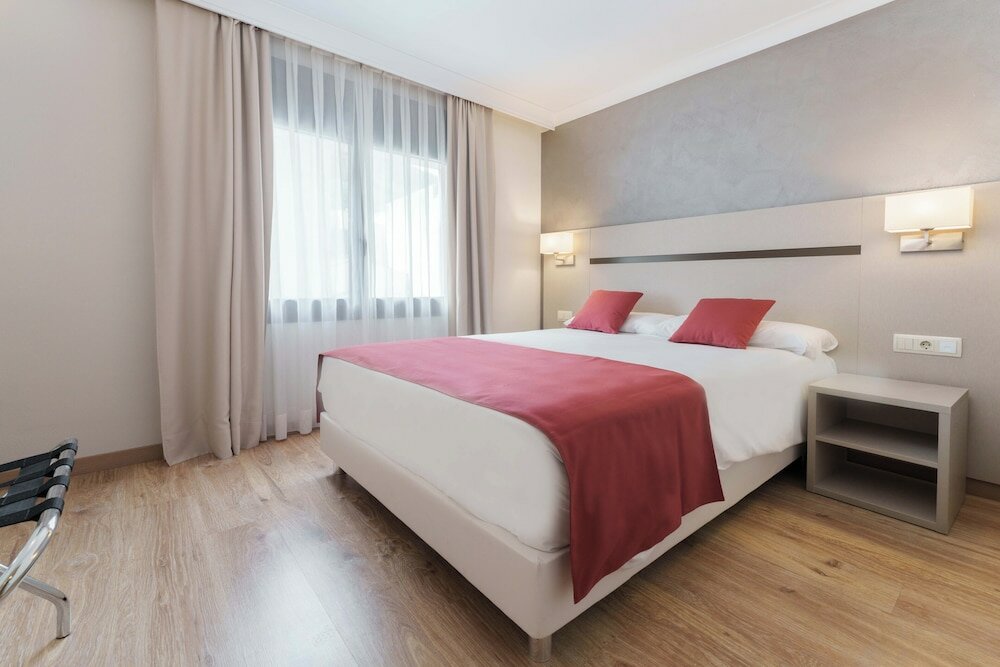 Фото Hotel & Aparthotel Cosmos