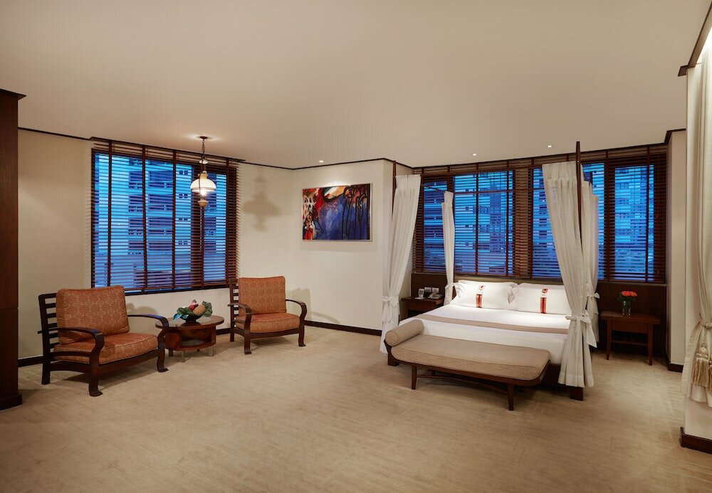 Фото The Davis Bangkok Hotel