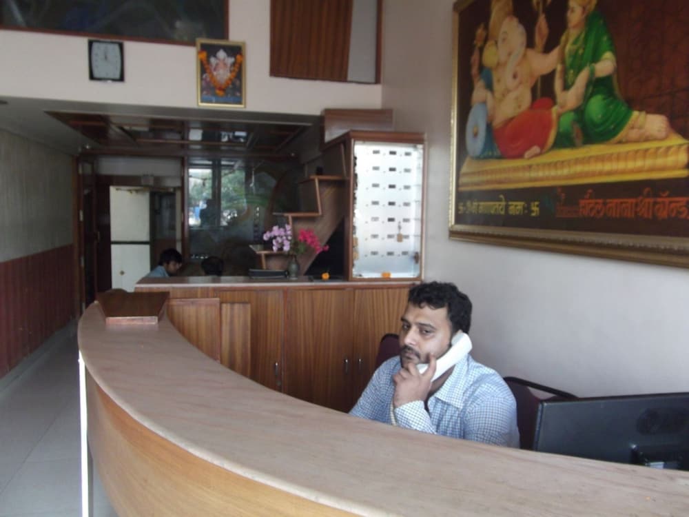 Фото Hotel Nanashree Grand