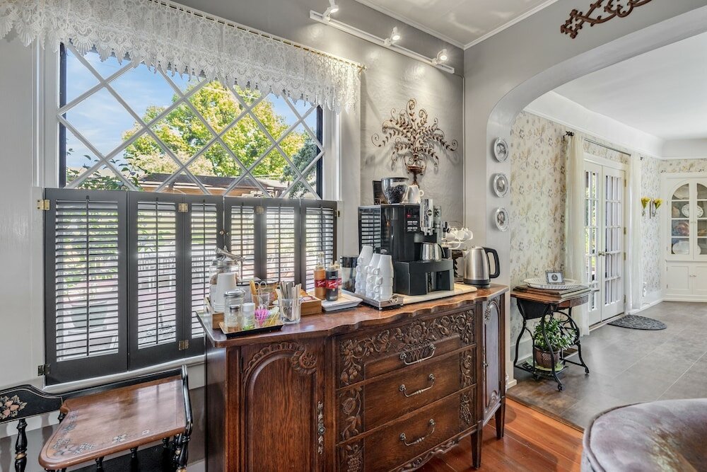 Фото Oak Hill Bed & Breakfast