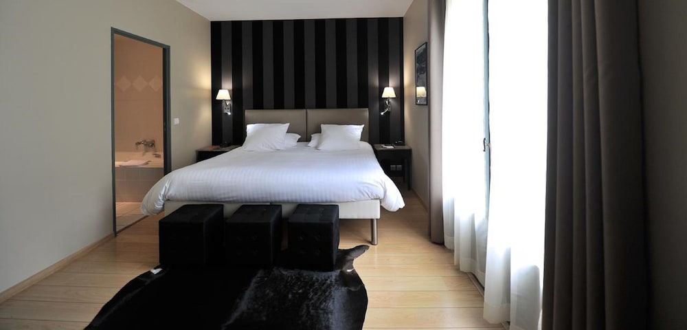 Фото Hôtel Villa Navarre