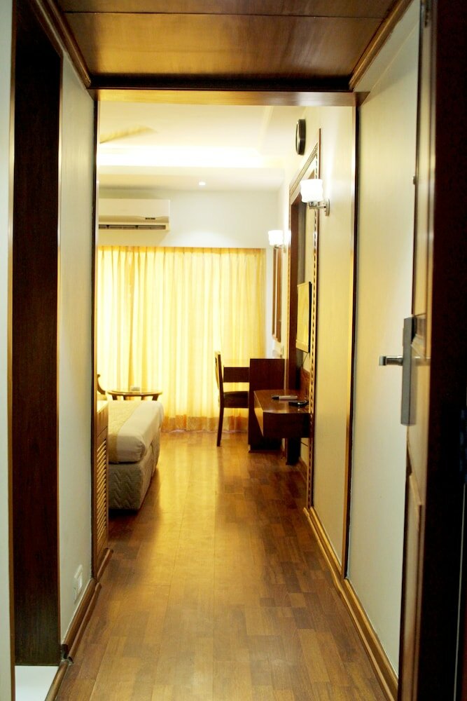 Фото Hotel Kohinoor Park