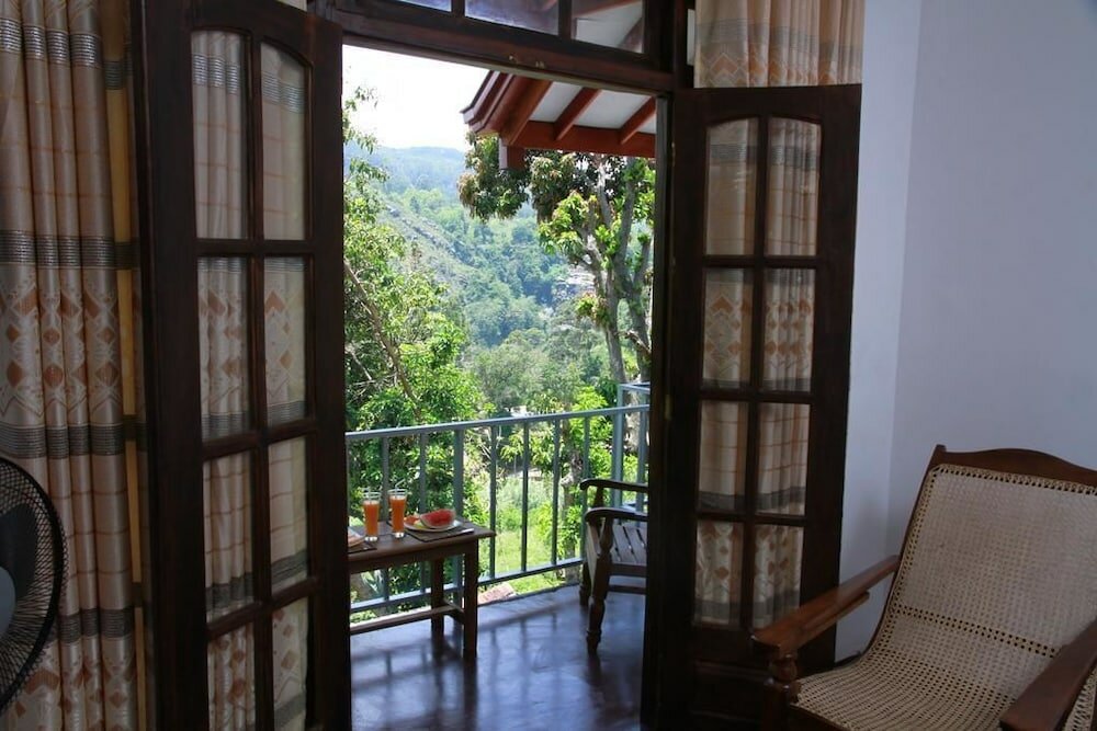 Фото Ella Grand View