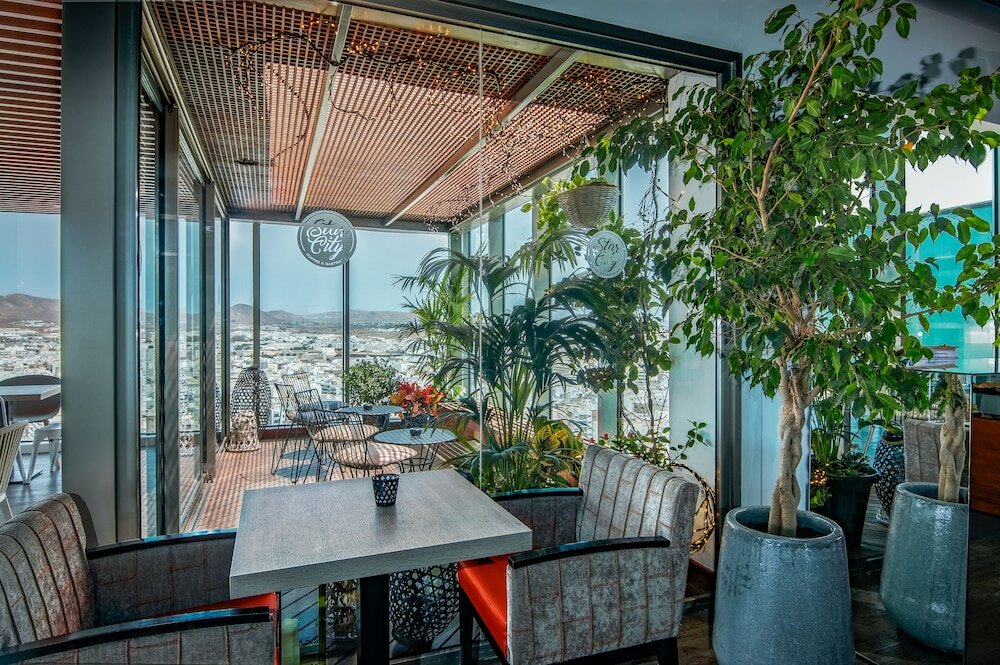 Фото Arrecife Gran Hotel & SPA