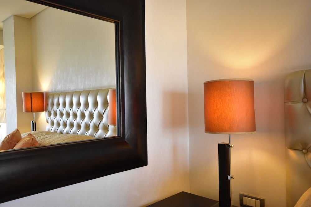 Фото Plaza Resort Hotel