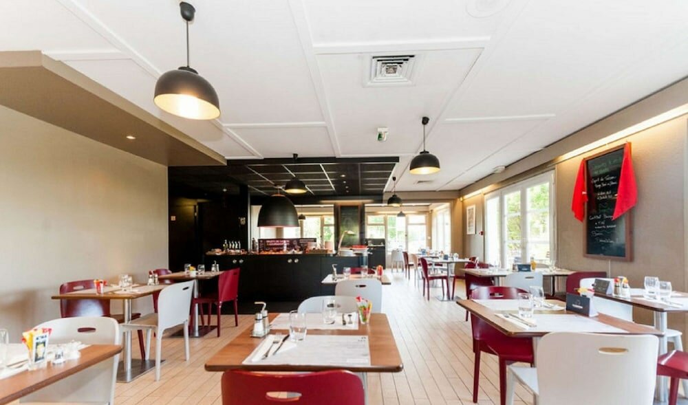 Фото Campanile Biarritz