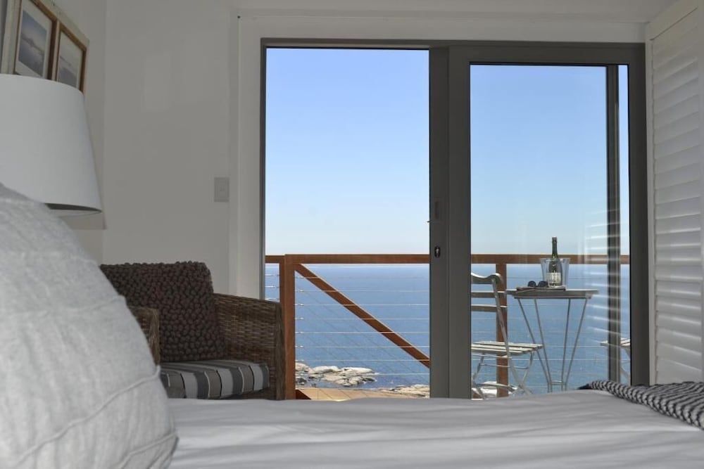 Фото Oceans Drift Guest House - Adults Only