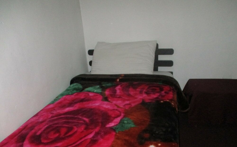 Фото Lake Crown Holiday Home