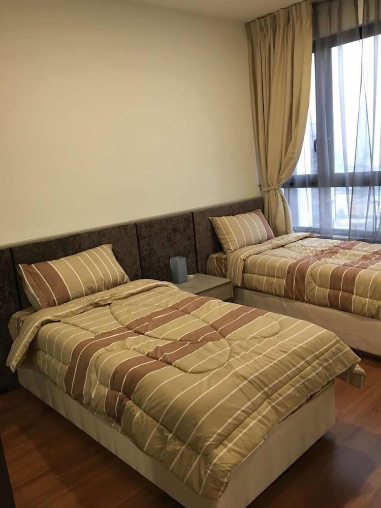 Фото I-Suite I-City B-30-20