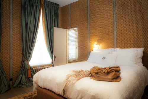 Гостиница Cabosse, Suites & SPA в Антверпене