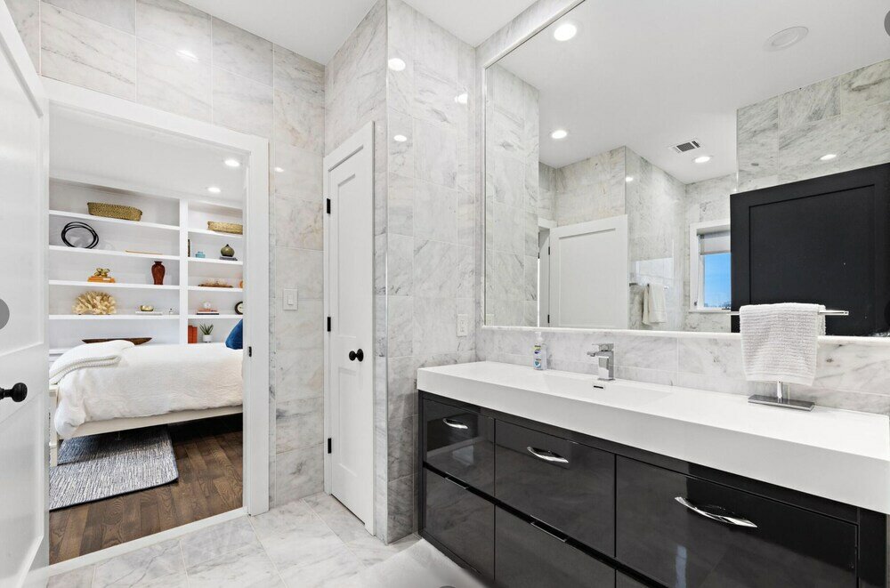 Фото Monmouth Beach 4br Villa on the Water