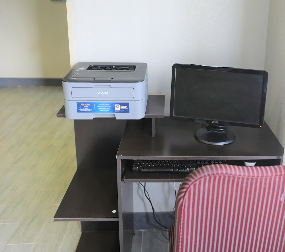 Фото Days Inn by Wyndham Manassas