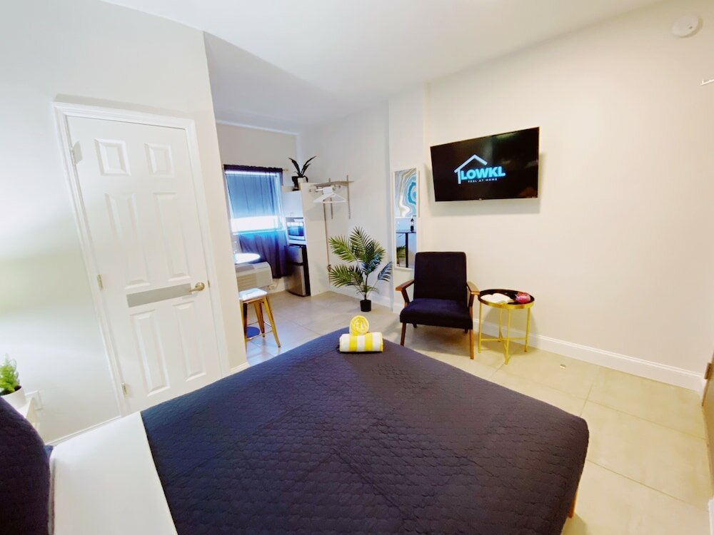 Фото Miami International by Lowkl