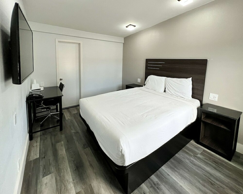 Фото Motel 6 Santa Cruz, Ca