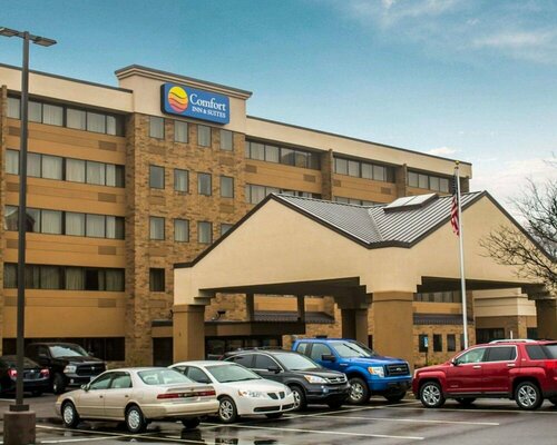 Гостиница Comfort Inn & Suites