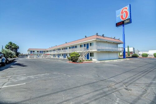 Гостиница Motel 6 Stockton, Ca - Charter Way West в Стоктоне