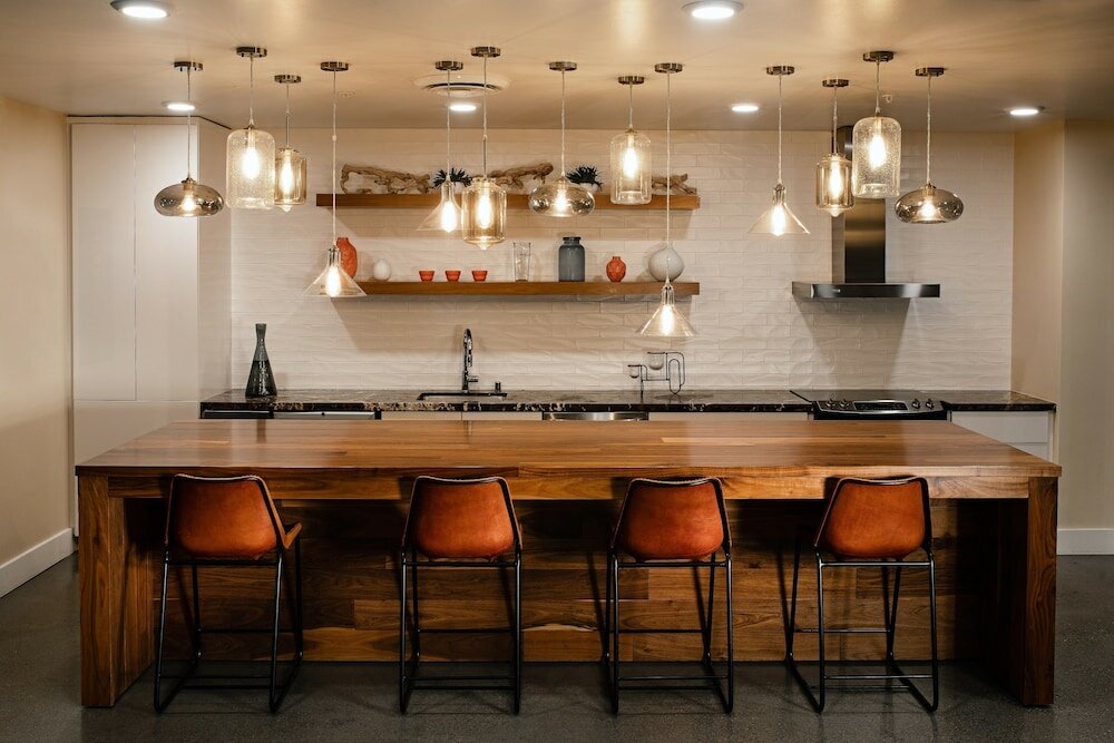 Фото Domicile Suites at Mark on 8th