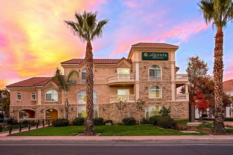 Гостиница La Quinta Inn & Suites by Wyndham Moreno Valley в Морено Валли