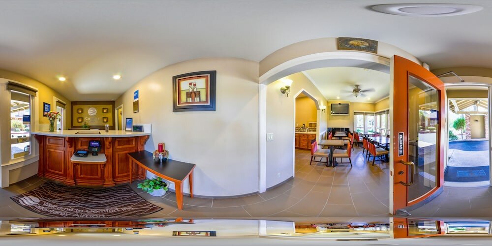Фото Comfort Inn Monterey Peninsula Airport