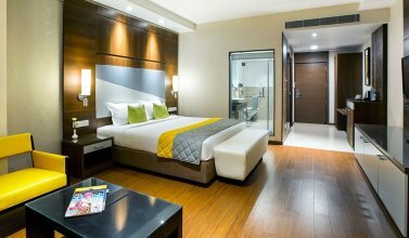 Фото The Grand Magrath Hotel