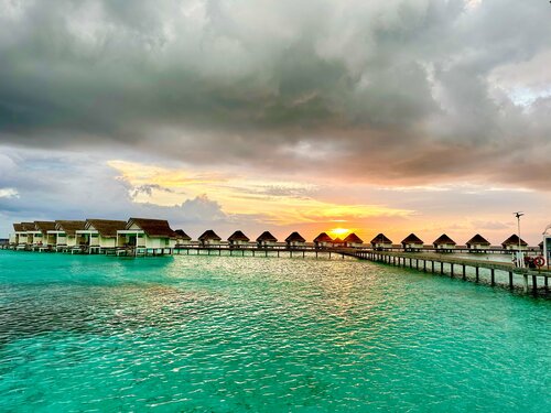 Внешний вид отеля Centara Grand Island Resort and Spa Maldives в Центаре Гранде Айленде Резорте и Спе, фото 4