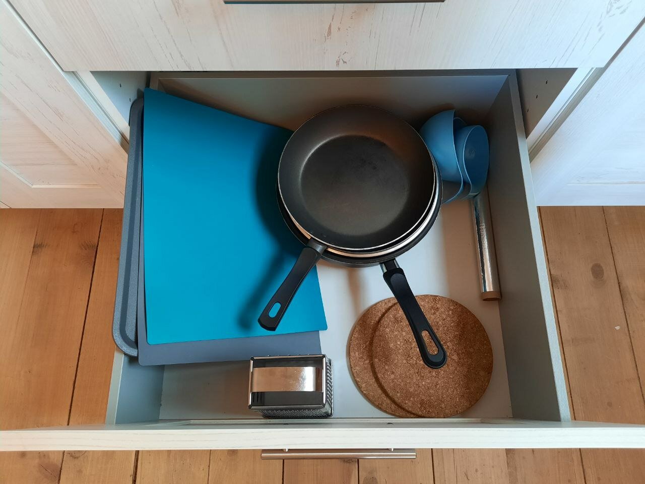 Фото Зеленый дом у пляжа